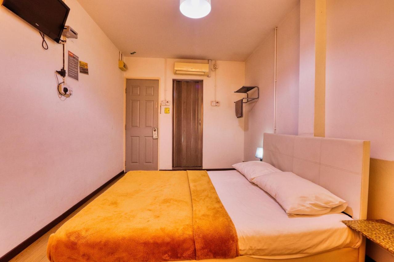 Bata Merah Boutique Hotel Бантинг Экстерьер фото