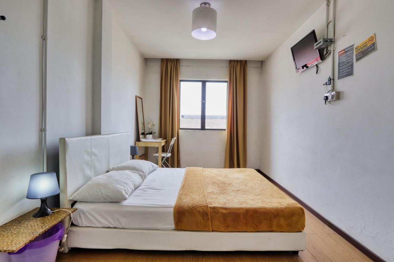 Bata Merah Boutique Hotel Бантинг Экстерьер фото